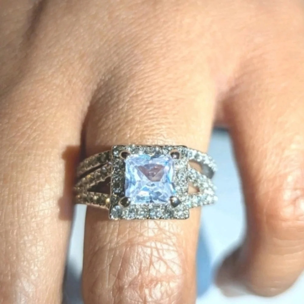 Womens 4 Ct Intricate Detailed Lab Created Diamond Engagement Ring Set Sz7